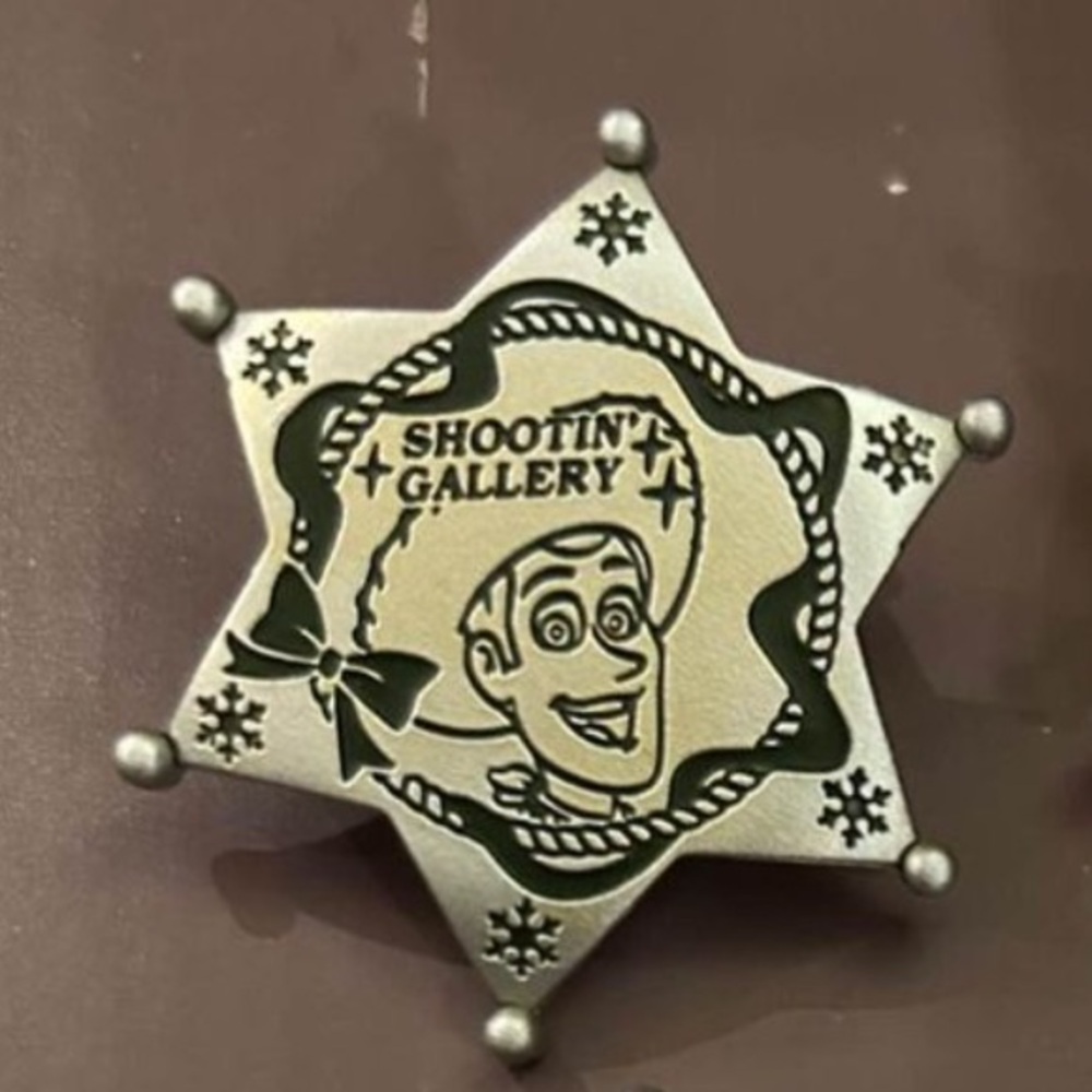 Woody shootin gallery sherif badge